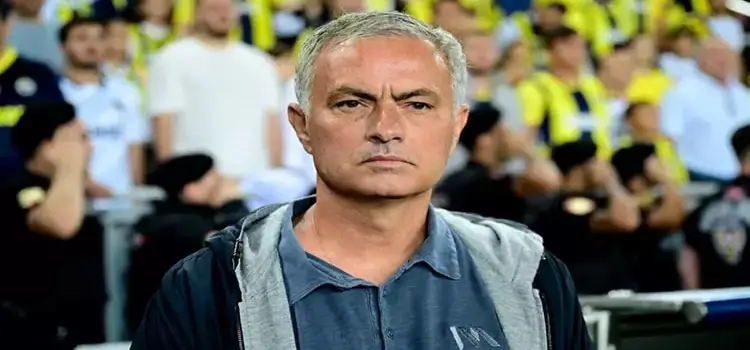 Jose Mourinho'dan maçtan sonra büyük şok!