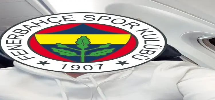 Fenerbahçeli yıldız oyuncu takımdan ayrıldı!