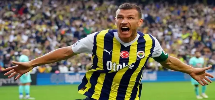 Fenerbahçe'de Edin Dzeko bombası!